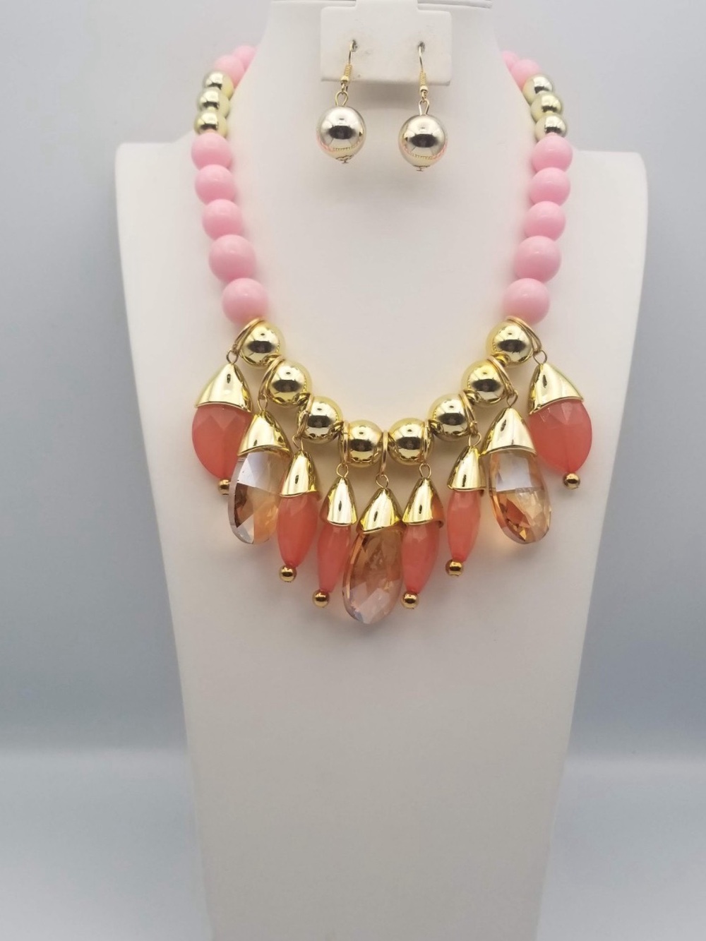 Fashion Beaded Statement Necklace with Matching Earrings - Pink/Peach